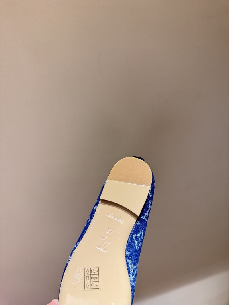 Louis Vuitton Flat Shoes